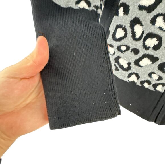 Rachel Zoe Leopard Print Zip Cardigan Jacket L Gray Black Cotton Blend Artsy - Picture 7 of 8